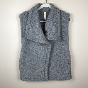 Lucy Hatha Sherpa Vest - Size Small